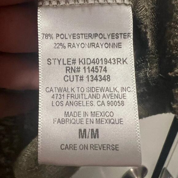 Pleione Thin Knit Sweater Women Med Pale Olive - Picture 3 of 5